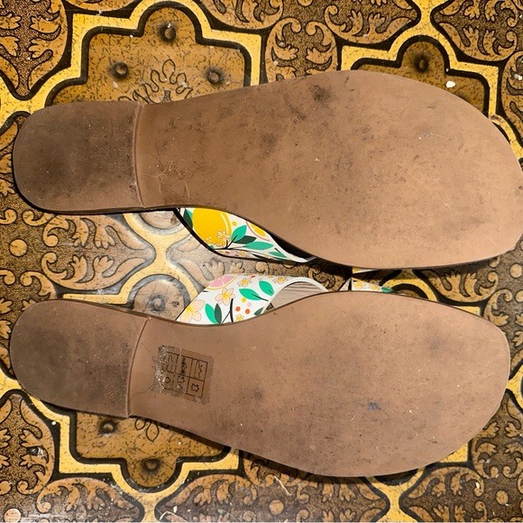 Jack Rogers Lemon Leather Crossover Sandals - size 7.5 - Picture 8 of 9